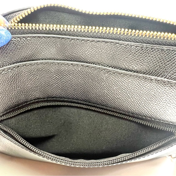 ALDO Elegant Black Crossbody Bag with Gold Accents - Picture 9 of 11